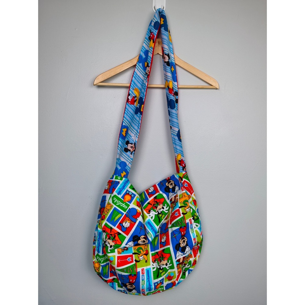 Handmade Mickey Mouse Crossbody Bag Perfect for Disney Cruise & Park Essentials - Picture 3 of 8